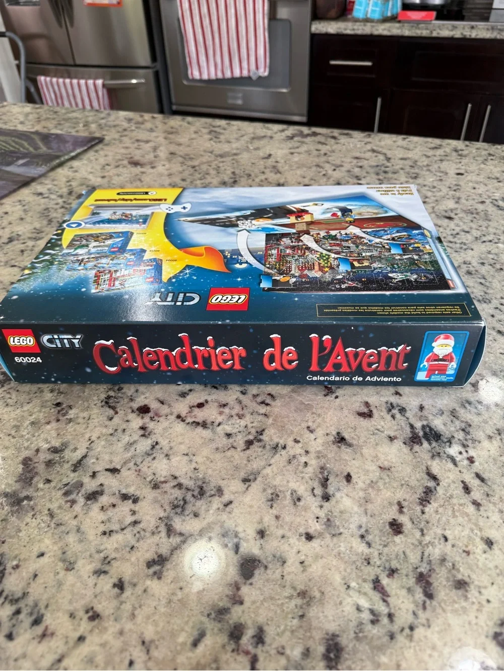 LEGO City Advent Calendar 60024 Retired 2013 NIB Sealed